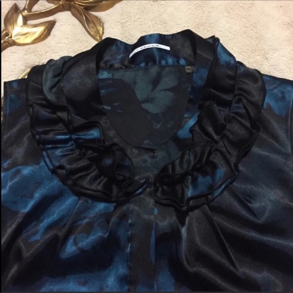 T Tahari Sleeveless Ruffle Neckline Blouse Size S - Picture 6 of 8